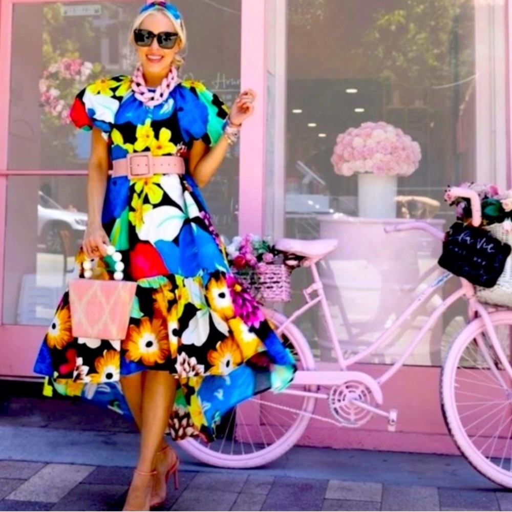 Gorgeous Puff Sleeve Statement Dress